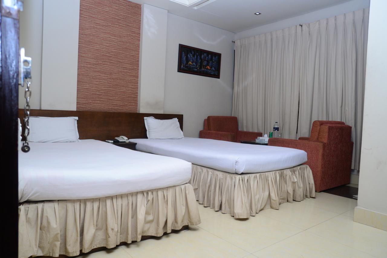 Royal Living Hotel & Suites Chittagong Eksteriør billede