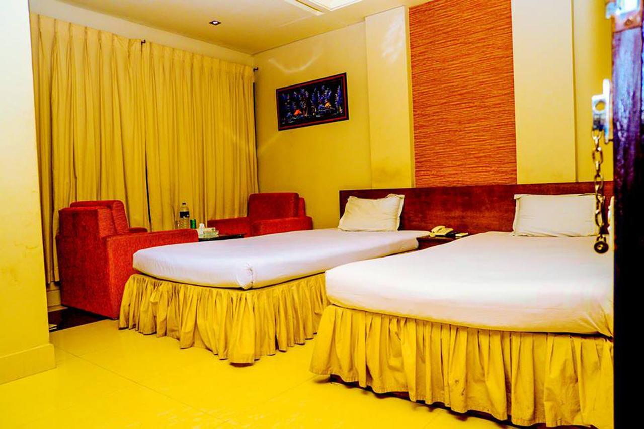 Royal Living Hotel & Suites Chittagong Eksteriør billede